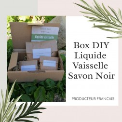 Liquide vaisselle maison savon noir cristaux de soude
